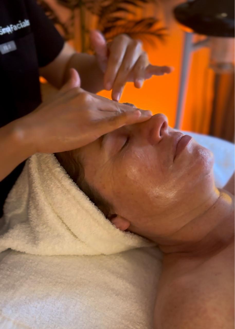 Simply Facials gallery photograph 51